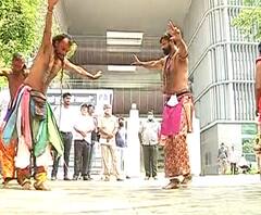 OBC Reservation | आरक्षण बचावासाठी ओबीसी समाज रस्त्यावर, लक्ष्मण हाके पोतराजच्या वेशात सहभागी