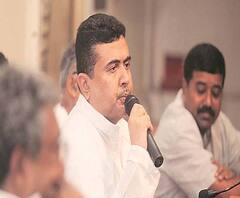 Suvendu Adhikari Resigns: মন্ত্রিত্ব ছাড়লেন শুভেন্দু, মুখ্যমন্ত্রীর বাড়িতে তৃণমূলের শীর্ষ নেতা-মন্ত্রীরা