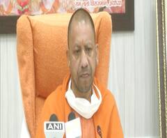 रानी लक्ष्मीबाई के शौर्य के आगे विदेशियों को घुटने टेकने पड़े थे- CM Yogi Adityanath 