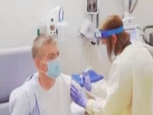 अमेरिका में दिसंबर से शुरू हो सकता है कोरोना वैक्सीन का उत्पादन: सूत्र । Namaste Bharat