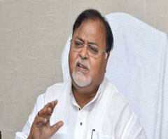 ত্রুটিমুক্ত ভোটার তালিকা তৈরি করতে হবে, সর্বদল বৈঠকে দাবি পার্থ চট্টোপাধ্যায়ের