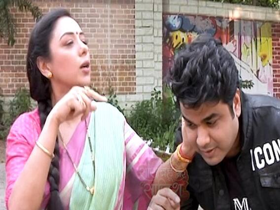 When Rupali Ganguly aka Anupamaa received a call from 'Sanjay Dutt'