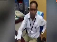 कामचोर सरकारी कर्मचारियों की घंटी बजाओ