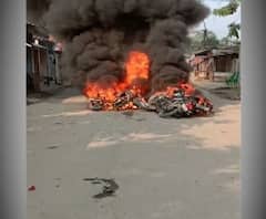 এক ঝলকে: তৃণমূলের দুই গোষ্ঠীর সংঘর্ষে রণক্ষেত্র কোচবিহারের দিনহাটা, ঘটনাস্থলে গুলির খোল, বাইকে ধরিয়ে দেওয়া হয় আগুন, সঙ্গে আরও খবর