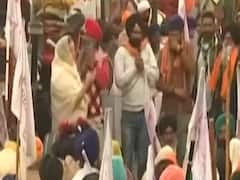 किसान आंदोलन: आज दिल्ली सील करेंगे किसान! क्या है सरकार के पास 'प्लान B'?