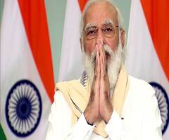 ফটাফট: কেক খাইয়ে, প্রণাম করে আডবাণীকে জন্মদিনের শুভেচ্ছা প্রধানমন্ত্রীর, সঙ্গে আরও খবর