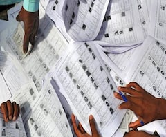 West Bengal Elections with ABP Ananda: রাজ্যে শুরু ভোটার তালিকা সংশোধন, করোনা আবহে জোর অনলাইন আবেদনে