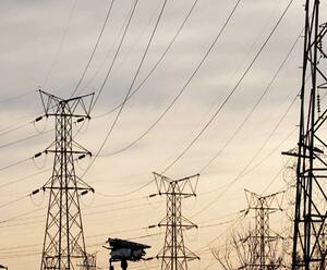 Diwali से पहले बिजली की नई दरों का ऐलान मुमकिन| Mudde Ki Baat | ABPGanga 