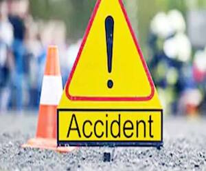 Tehri: अनियंत्रित होकर कार खाई में गिरी, दर्दनाक हादसे में दो लोग बुरी तरह जख्मी| ABPGanga  