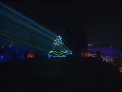PM Modi की Kashi यात्रा : काशी में Laser Show का आनंद उठाते PM Modi और CM Yogi