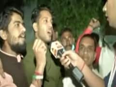 'Fir Se Nitish Ba' posters outside JDU office in Patna