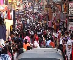 Mumbai Corona : मुंबईत Super Spreaders चा धोका वाढण्याची शक्यता, BMC कडून 'मास टेस्टिंग'ची मोहिम