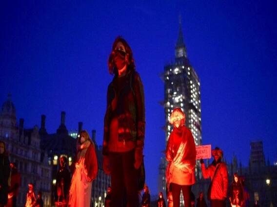 ઇગ્લેન્ડમાં ફરી એકવાર લોકડાઉન જાહેર કરવામાં આવ્યુ, જુઓ વીડિયો