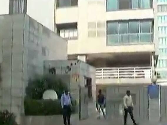 BJP નેતા અને પૂર્વ IT ઇન્સ્પેક્ટર PVS શર્મા વિરુદ્ધ ઉમરા પોલીસ સ્ટેશનમાં નોંધાઇ ફરિયાદ