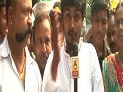 Bihar Election 2020: कृष्णा यादव और दीपक ठाकुर के बीच मिमिक्री और गाने की 'जंग'