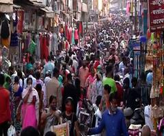 Nashik Market Crowd | नाशिकच्या बाजारात नागरिकांचा हलगर्जीपणा, निष्काळजीपणाने गर्दी करत खरेदी