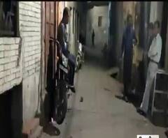 Aligarh: मामूली बात पर दो पक्षों में मारपीट और पथराव| ABPGanga 