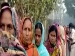 Bihar Elections 2020 : Sitamarhi के रीगा पोलिंग बूथ पर EVM में खराबी 