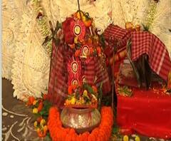 Jagadhatri Puja: চন্দননগর-কৃষ্ণনগর-কলকাতার বিভিন্ন মণ্ডপে হচ্ছে জগদ্ধাত্রী পুজো, দেখুন সরাসরি 