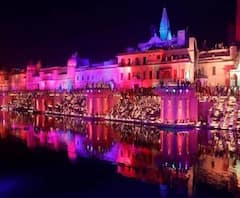 অযোধ্যার দীপোৎসবে সন্ধ্যায় সাড়ে ৫ লক্ষ প্রদীপ, ট্যাবলোয় রামচরিত মানস 