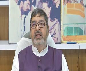 जब लव जिहाद पर सवालों में फंसे कांग्रेस नेता ने कही ये बात | Uttar Mange Pradesh 