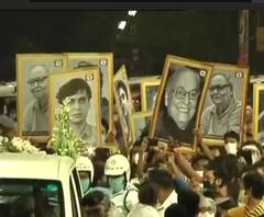 চিরবিদায় সৌমিত্র চট্টোপাধ্যায়, শোকপ্রকাশ অমিতাভ বচ্চন থেকে শুরু করে রাষ্ট্রপতি, প্রধানমন্ত্রীর – দেখুন ‘সকালের শিরোনাম’ 