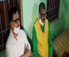 West Bengal Elections 2021: 'বিক্ষুব্ধ' Mihir Goswami-র মন গলাতে ফের তাঁর বাড়িতে উত্তরবঙ্গ উন্নয়নমন্ত্রী 