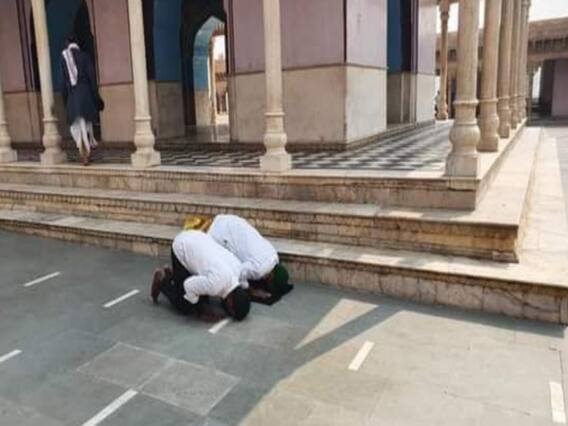 बड़ी बहस: मंदिर में नमाज पढ़ना- सद्भावना या साजिश? | हुंकार