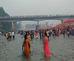 'Chhat Puja এড়াতেই রেলিং দিয়ে ঘিরে দেওয়া হয়েছে মহানন্দার পাড়', শিলিগুড়িতে মৌন প্রতিবাদ স্বেচ্ছাসেবী সংস্থার