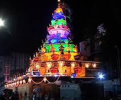 Diwali 2020 | पुण्यातील दगडूशेठ गणपती मंदिराला कंदिलांची आरास; आकाश कंदिलांनी मंदिर उजळलं