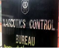 মাদক মামলায় এনসিবির নজরে বলিউডের এক খ্যাতনামা প্রযোজক, বাড়িতে হানা