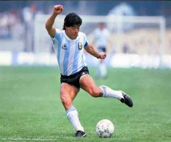 Diego Maradona Death: 'প্রথমে চুনি দা-প্রদীপ দা, এখন মারাদোনা, ২০২০ কেড়ে নিচ্ছে একের পর এক নক্ষত্রকে', শোক প্রকাশ প্রাক্তন ফুটবলার বিদেশ বসুর