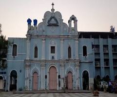 Vasai virar Church | वसई-विरारमधील चर्च उद्यापासून उघडणार नाहीत!, धर्मगुरुंचा निर्णय