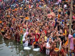 Maharashtra Govt clarifies its stand on Chhath Puja amid corona pandemic