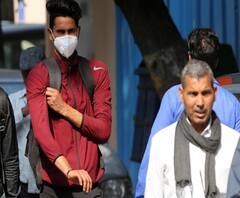 Corona के खतरे पर ऐसी बेपरवाही, जिंदगी पर पड़ सकती है भारी| ABPGanga 