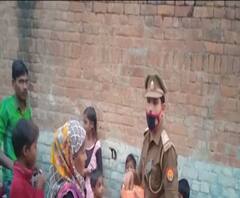 Lakhimpur Kheri पुलिस की दरियादली, गरीबों के बीच मनाई DIwali। UP Police