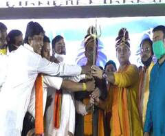 বিজেপির বিজয়া সম্মেলনীতে অস্ত্র-বিতর্ক: 'বাংলায় হিংসা রুখতেই হাতে তুলেছি মা দুর্গার ত্রিশূল', মন্তব্য রাজু বন্দ্যোপাধ্যায়ের