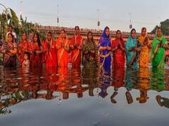 Delhi में छठ पूजा को लेकर Kejriwal govt और MCD में ठनी । 7 Ka Punch