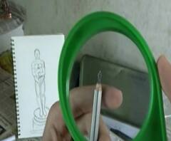 Special Report | पेन्सिल लीड मायक्रो आर्टचा 'मास्टर'; जगातील सात वास्तू एकाच पेन्सिलमध्ये