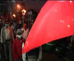 Bharat Bandh: ২৬ নভেম্বর ভারত-ধর্মঘটের সমর্থনে ধর্মতলা থেকে মৌলালি পর্যন্ত মিছিলে বাম-কংগ্রেস, মিছিলে বিমান বসু থেকে প্রদীপ ভট্টাচার্য