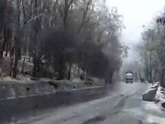 હિમાચલ અને જમ્મુ કાશ્મીરમાં બરફવર્ષા, પર્યટકો માણી રહ્યા છે મજા, જુઓ વીડિયો