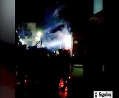 सजावट की दुकान में लगी आग, काफी मशक्कत के बाद आग पर पाया गया काबू