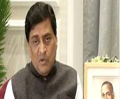 Ashok Chavhan | वीजबिलात सवलत देण्याची घोषणा करताना नितीन राऊतांनी घाई केली : अशोक चव्हाण