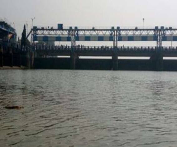 দুর্গাপুর ব্যারাজের ভেঙে যাওয়া লকগেট মেরামতির প্রক্রিয়া শুরু, ঢিমেতালে চলছে কাজ