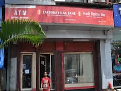 RBI imposes moratorium on Lakshmi Vilas Bank, customers face trouble