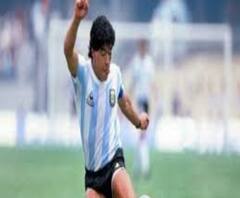 Diego Maradona Death: জীবনের ডিফেন্সে আটকে গেলেন ফুটবলের রাজপুত্র মারাদোনা, কিংবদন্তীর জীবনের নানা অধ্যায় দেখুন এক নজরে 