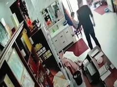 China: More than 30 injured in Cylinder blast at restaurant | Viral Fatafat 