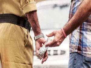 सरकारी सेवा में करप्शन का 'मेवा' खाने वालों की घंटी बजाओ