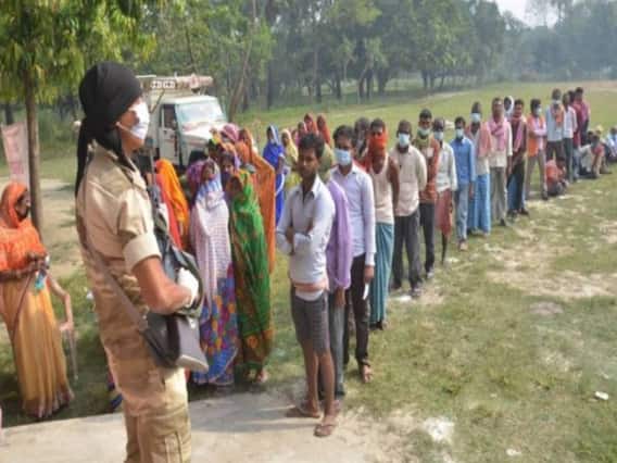 Bihar Phase-3 Voting: दोपहर 3 बजे तक करीब 46 फीसदी हुआ मतदान