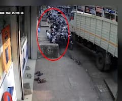 Ulhasnagar Tempo accident | उल्हासनगरमध्ये भरधाव टेम्पोने 4 जणांना उडवलं, घटना सीसीटिव्हीत कैद 